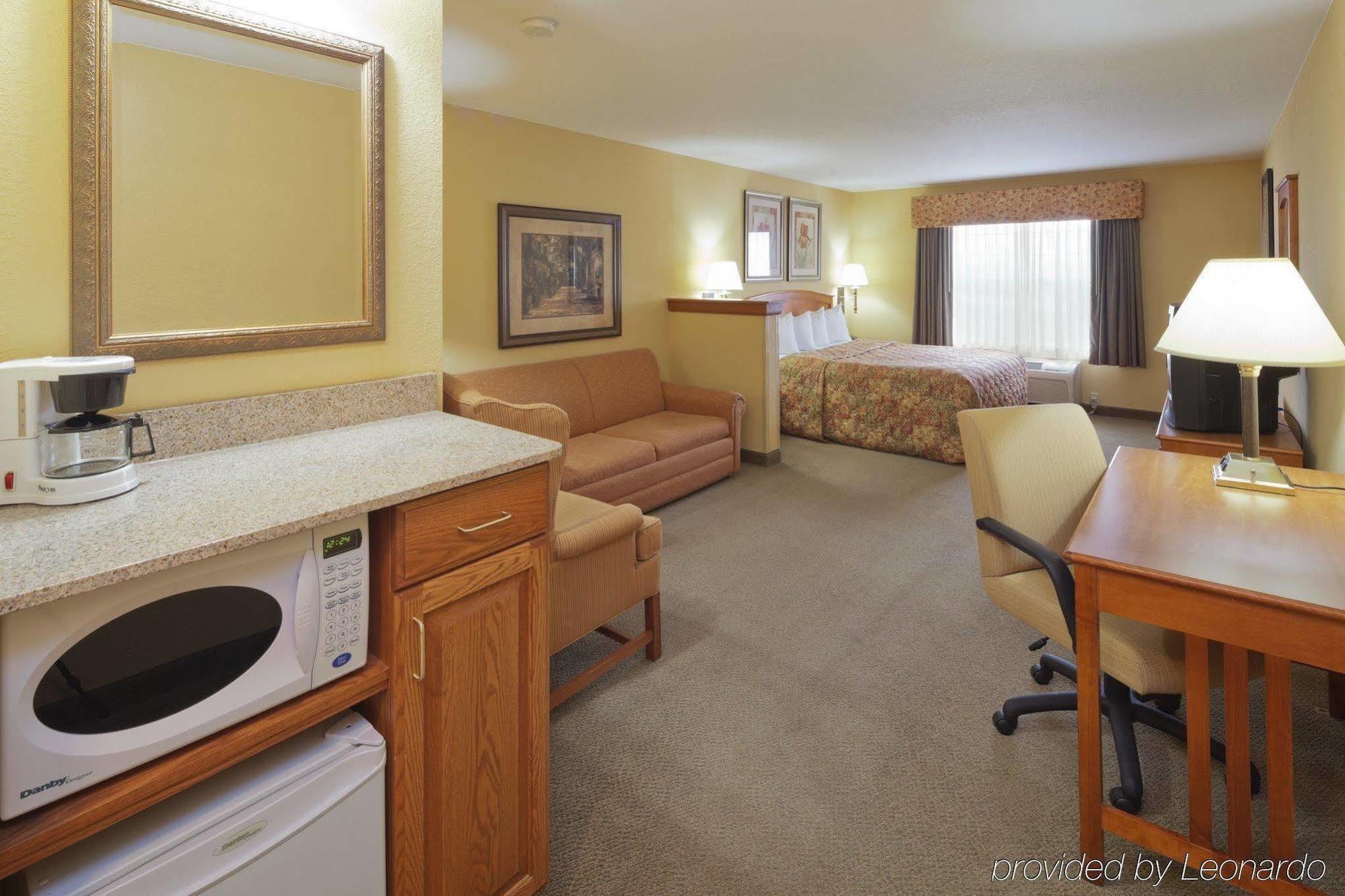 Country Inn & Suites By Radisson, Green Bay East, Wi ภายนอก รูปภาพ