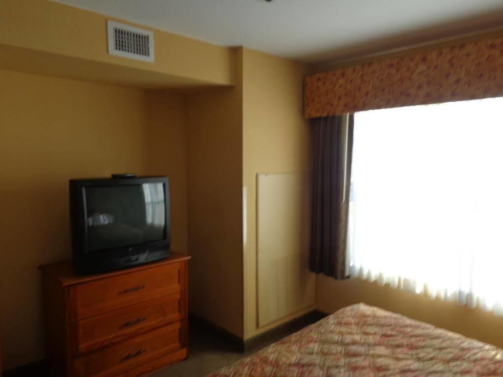 Country Inn & Suites By Radisson, Green Bay East, Wi ภายนอก รูปภาพ